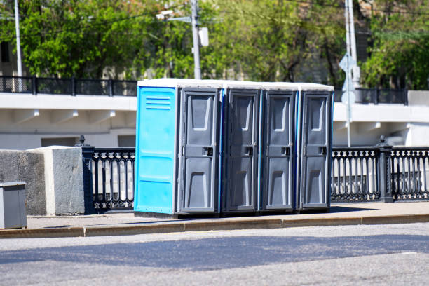 Best Portable toilet rental cost  in Glyndon, MN